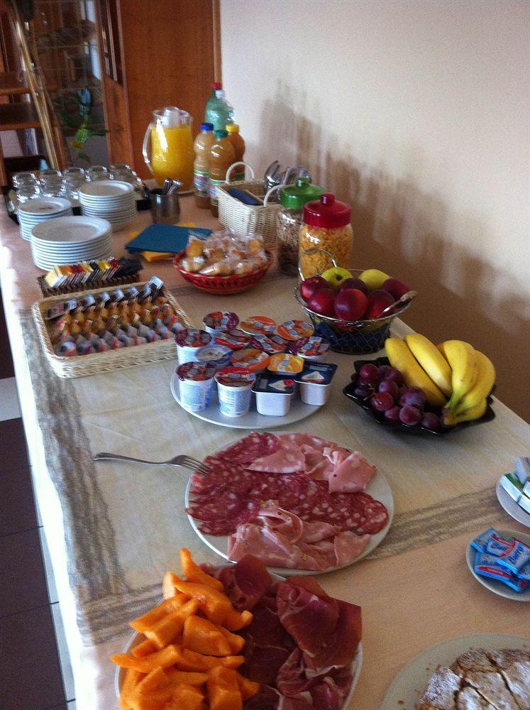 Hotel Cristallo Barga Fornaci di Barga Kültér fotó