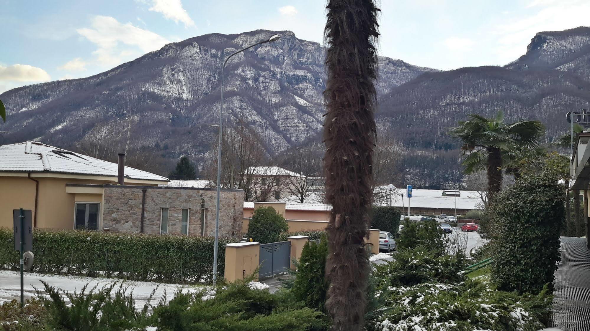 Hotel Cristallo Barga Fornaci di Barga Kültér fotó